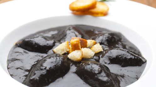 1 o 2 lotes de Txipirones congelados limpios Juldan &iexcl;Transporte gratuito junto con muestra de croquetas cremosas variadas! EDITADO image number 1